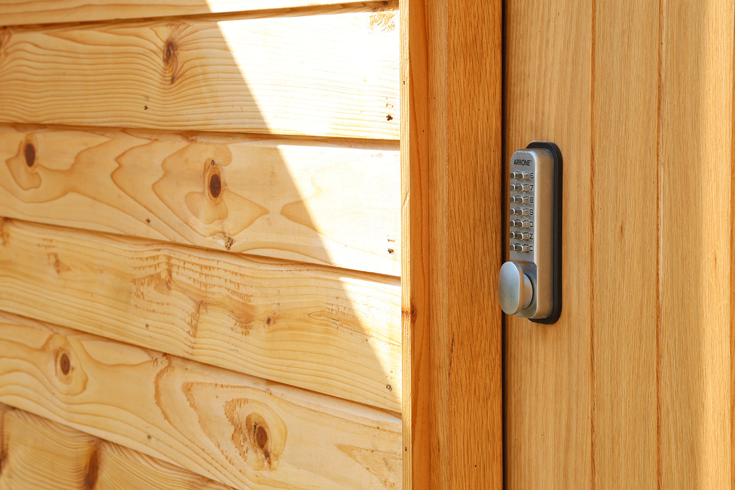 Shiplap Cladding | Red Cedar